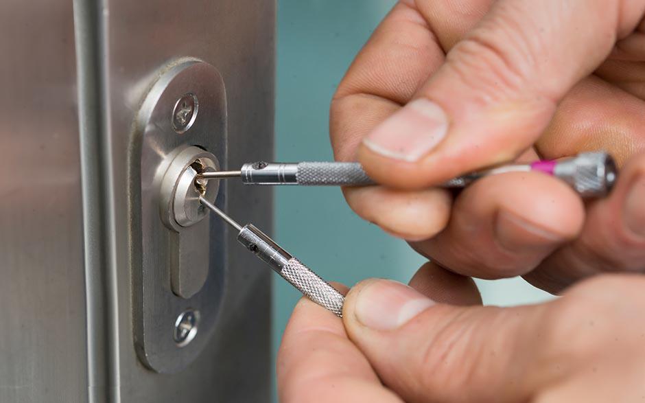 dépannage en urgence serrurier Clamart